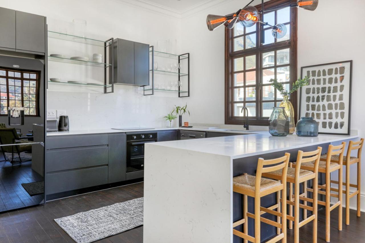Secure & Central: Villa With Views Of Table Mountain 开普敦 外观 照片